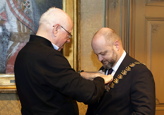 Oberb&uuml;rgermeister Dr. Michael Ziemons